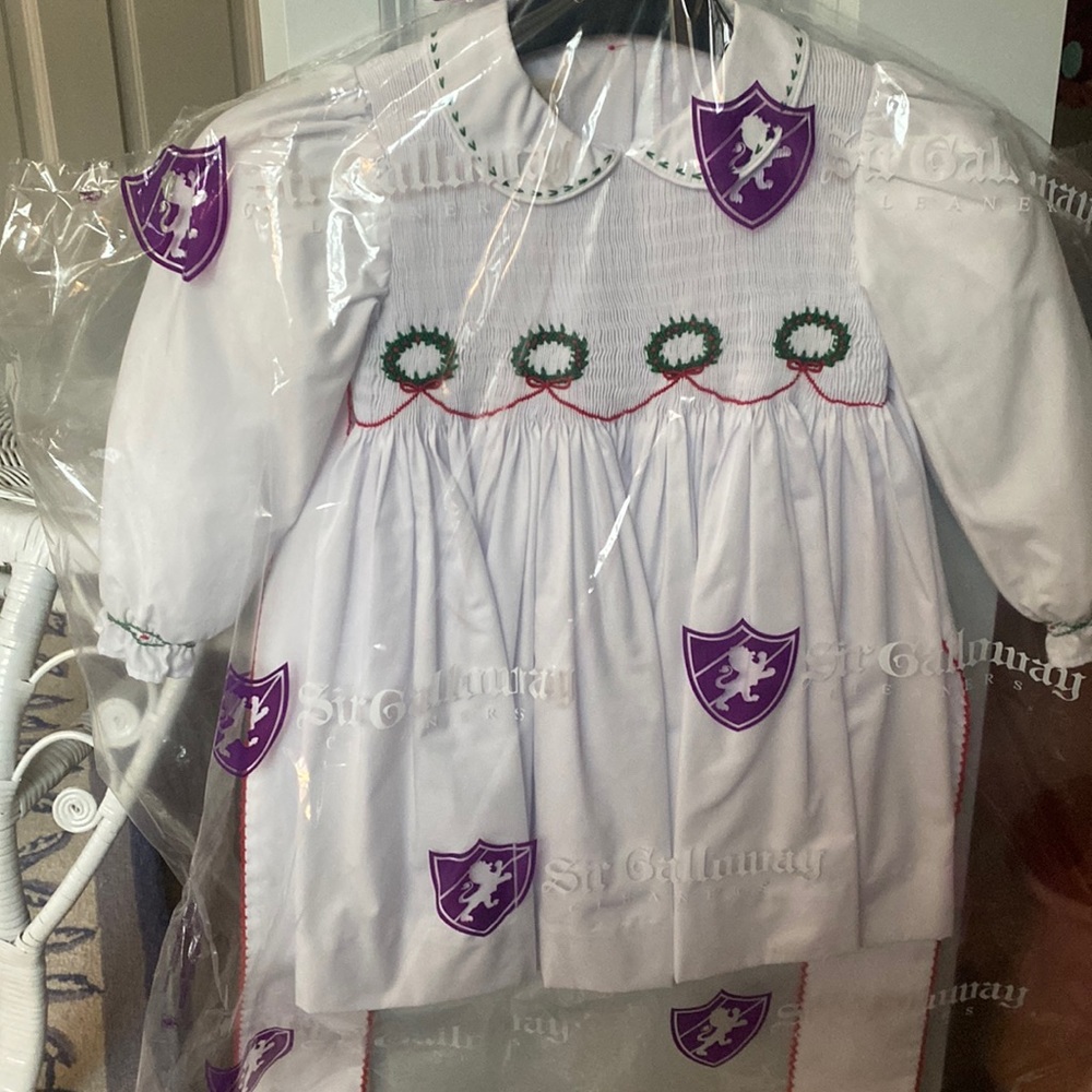 Beaufort bonnet Christmas dress